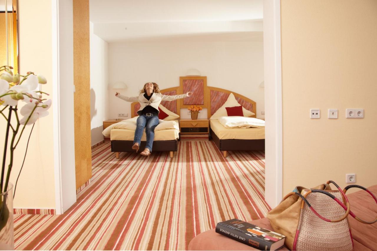 Hotel Deynique 韦斯特尔堡 外观 照片